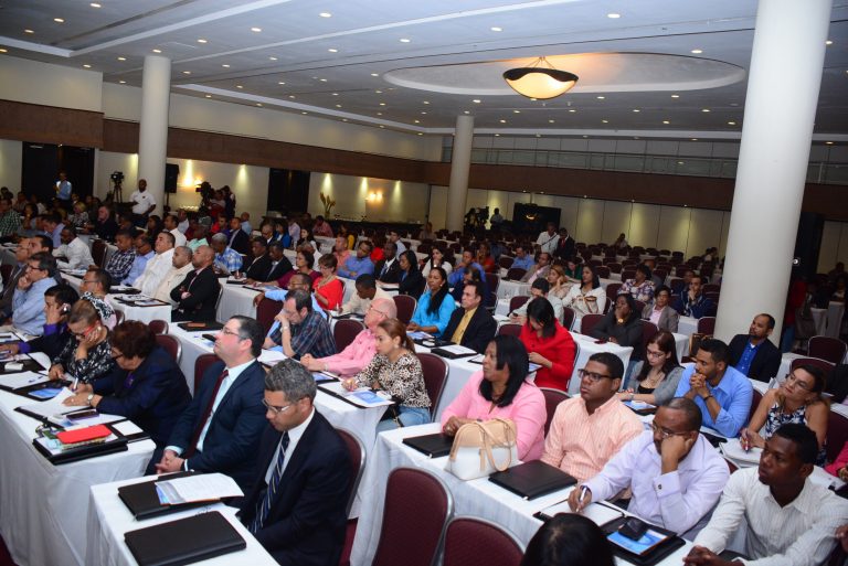 Alcaldes y alcaldesas de los 49 ayuntamientos del Programa Pascal.