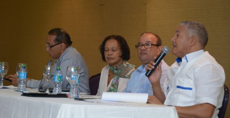 Panelistas